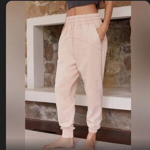 Out From Under Wyatt Jogger Pant Sz Medium